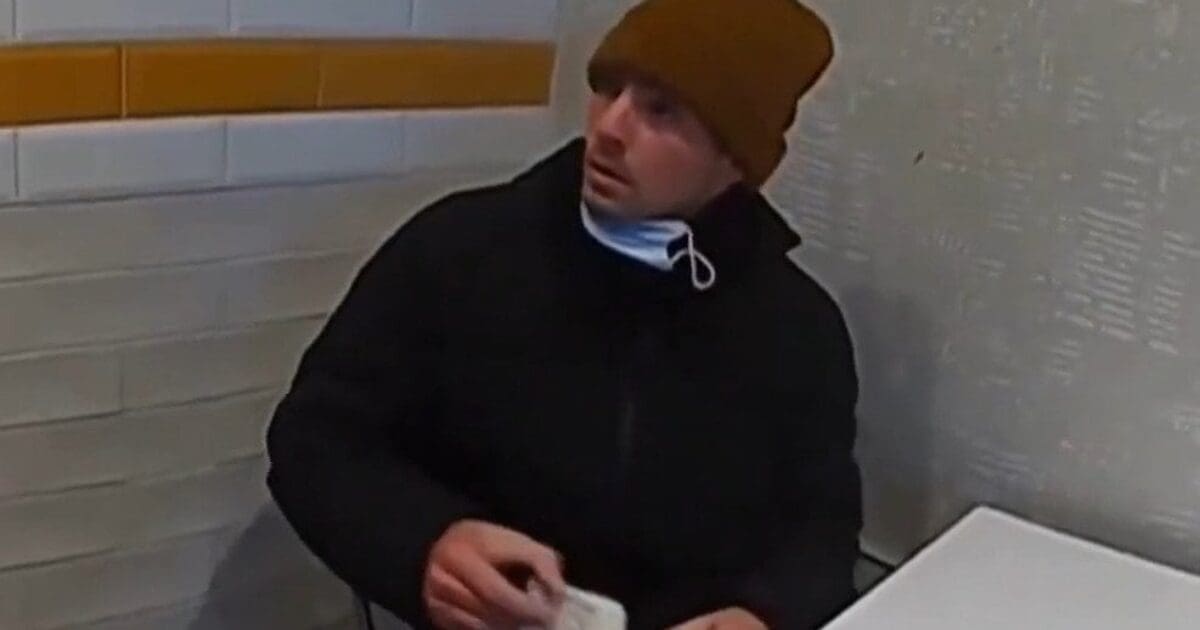 watch:-police-bodycam-footage-of-alleged-united-healthcare-ceo-k*ller-luigi-mangione-released