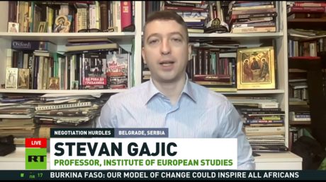 kiev-and-its-backers-waiting-out-‘natural-disaster’-trump-–-expert-(video)